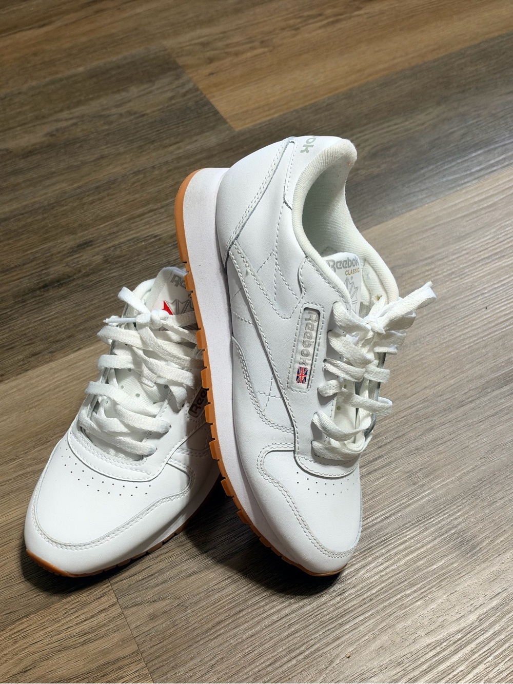 Reebok Classic Leather White Gum Women’s 6.5 Worn Once